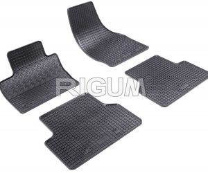 PATOSNICE GUMENE RIGUM AUDI Q3 2011>